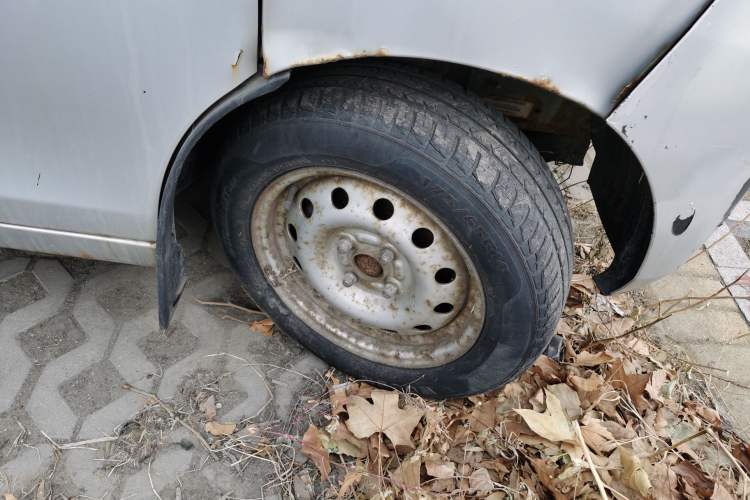 Used Karry Youyou 2010 1.0L Base Version Right Front Wheel Hub