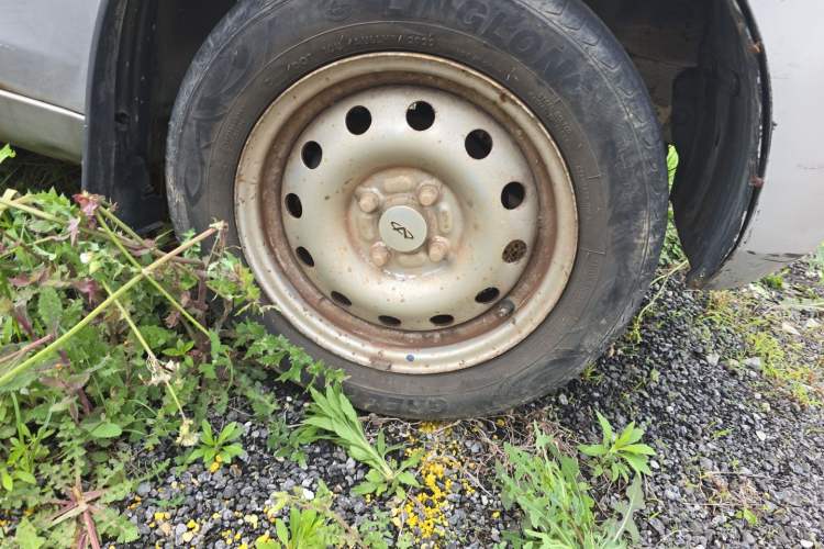 Used Karry Youyou 2010 1.0L Standard Version Right Front Wheel Hub