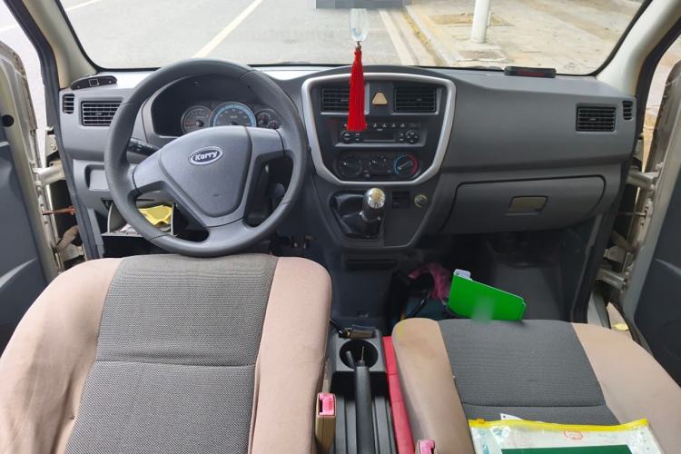 Used Karry Youyou 2012 1.2L Standard Version Center Console