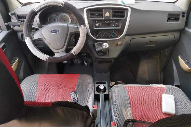 Used Karry Youyou 2012 1.2L Standard Version Center Console