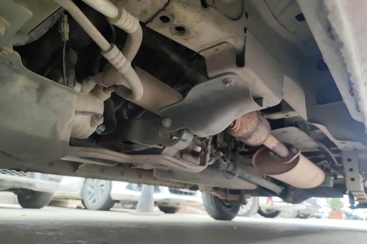 Used Karry Youyou 2012 1.2L Extended Standard Version Chassis Front Left