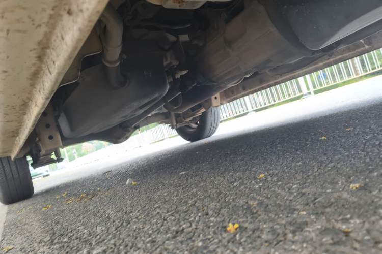 Used Karry Youyou 2012 1.2L Standard Version Chassis Front Right