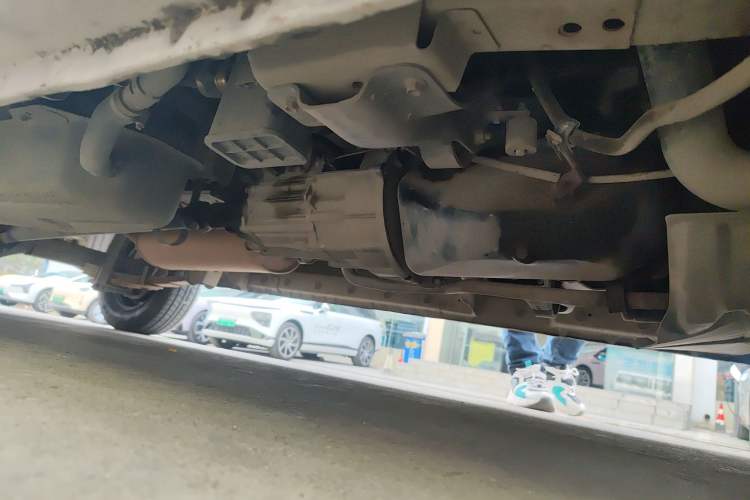 Used Karry Youyou 2012 1.2L Extended Standard Version Chassis Front Right