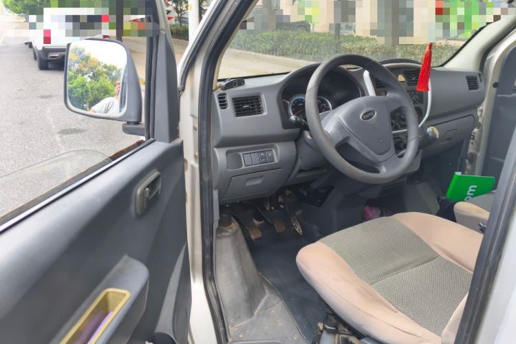 Used Karry Youyou 2012 1.2L Standard Version Driver Seat