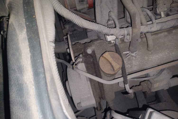 Used Karry Youyou 2012 1.2L Extended Standard Version Engine Bay Right