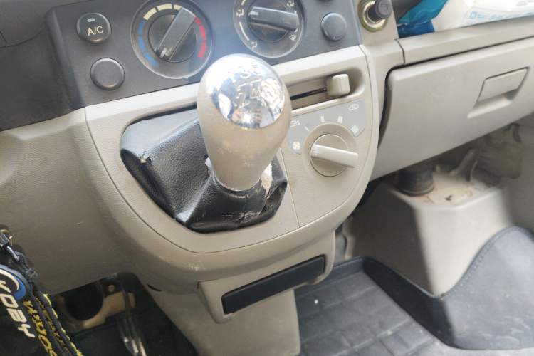 Used Karry Youyou 2012 1.0L Comfort Version Gear Lever