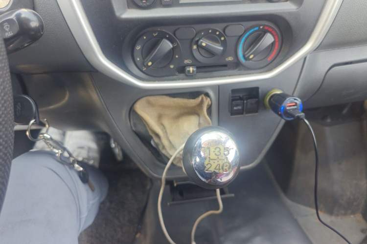 Used Karry Youyou 2012 1.0L Standard Version Gear Lever
