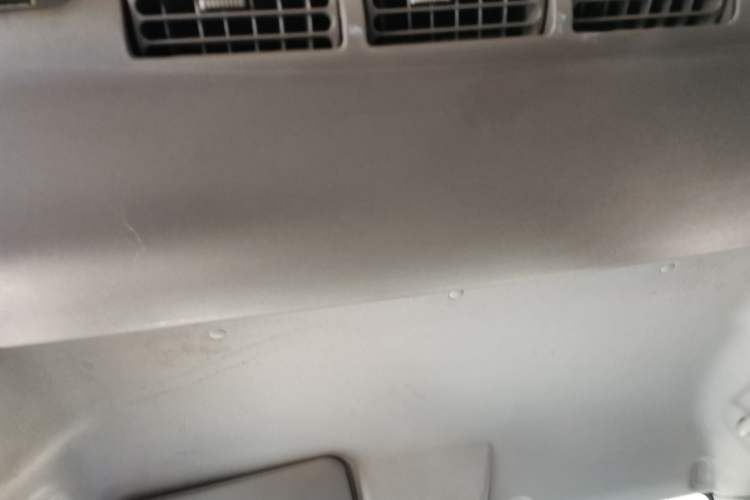Used Karry Youyou 2012 1.2L Standard Version Headliner
