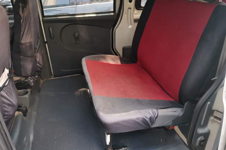 Used Karry Youyou 2012 1.2L Standard Version Left Rear Seat