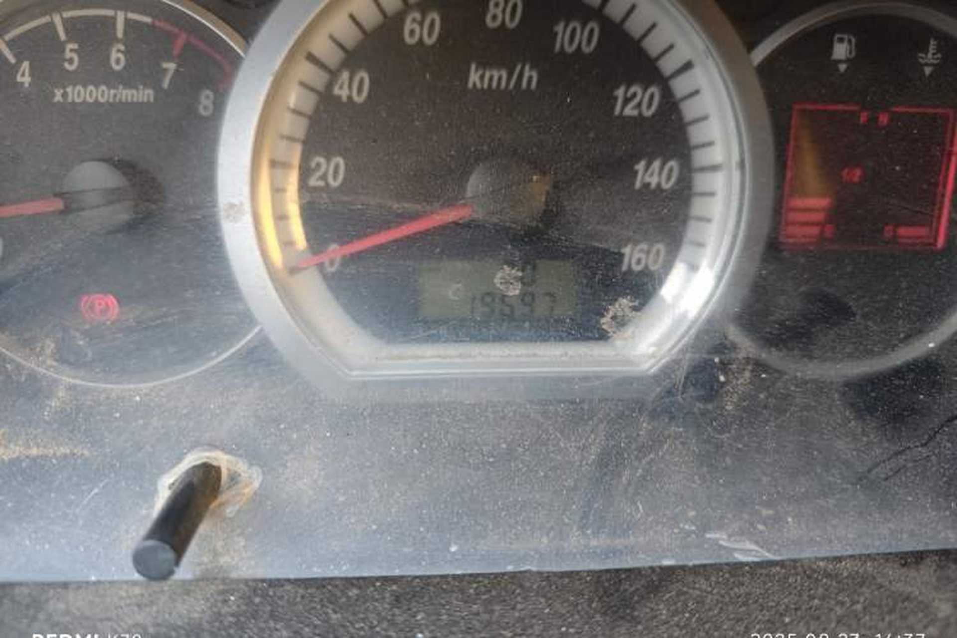 Used Karry Youyou 2012 1.2L Extended Standard Version Odometer Close Up