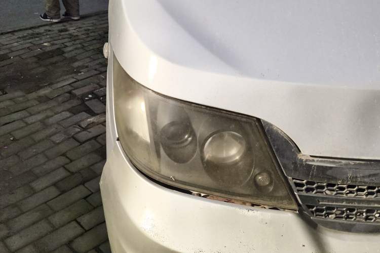 Used Karry Youyou 2012 1.2L Extended Luxury Version Right Front Headlight