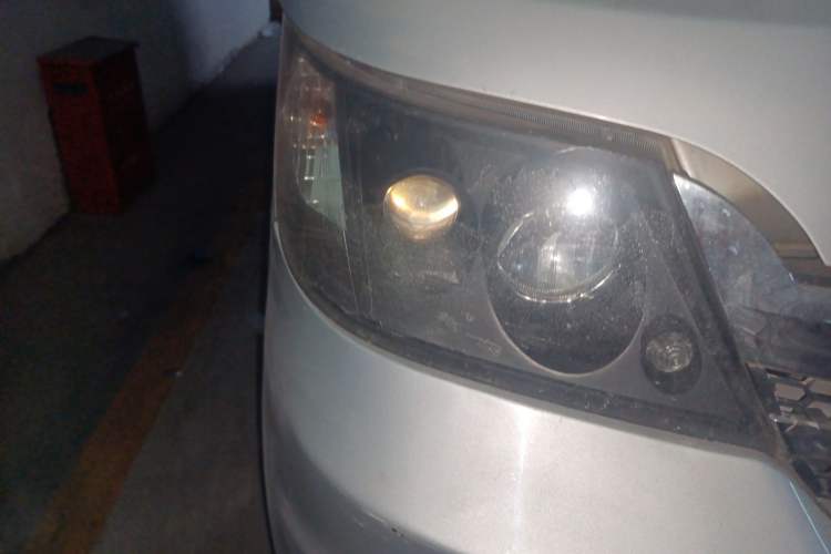 Used Karry Youyou 2012 1.2L Extended Standard Version Right Front Headlight