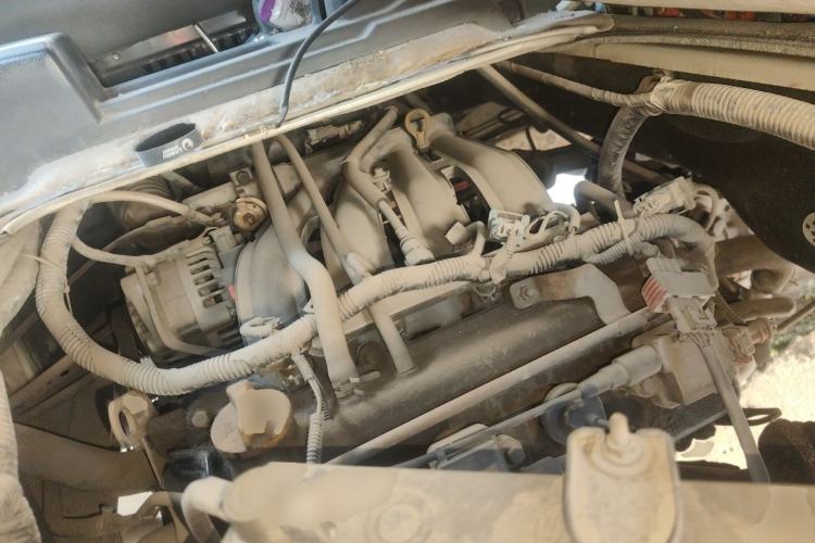 Used Karry Youyou  Engine Bay