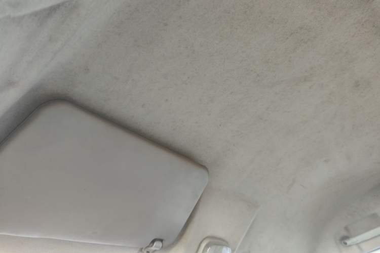 Used Karry Youyou  Headliner