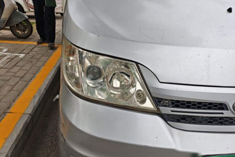 Used Karry Youyou 2018 1.2L Van Basic Model with 2 Seats Right Front Headlight