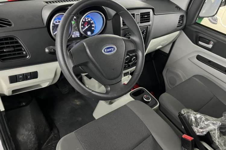 Used Karry Youyou EV 2023 Express Version CALB Interior 1
