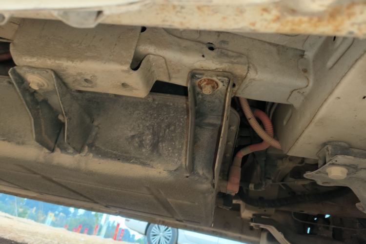 Used Karry Youyou EV 2018 34 kWh Standard Version Chassis Front Right