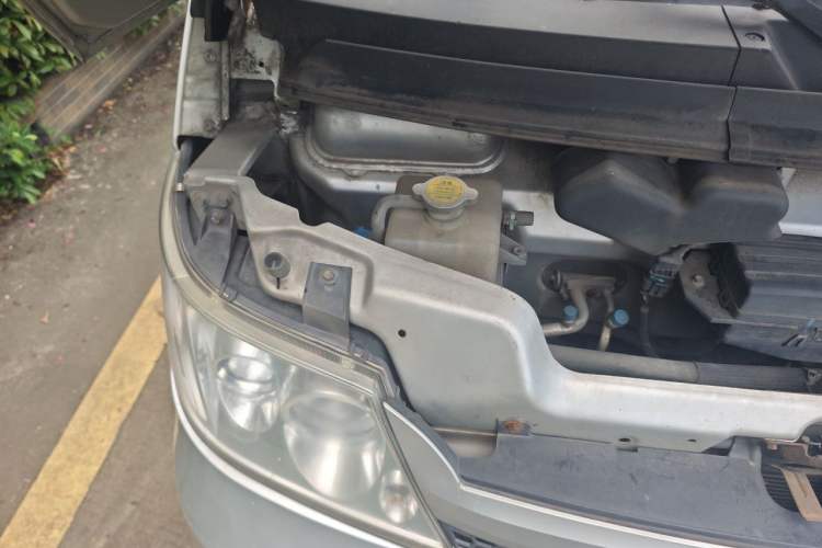 Used Karry Youyou EV 2018 40 kWh Standard Version Engine Bay Right