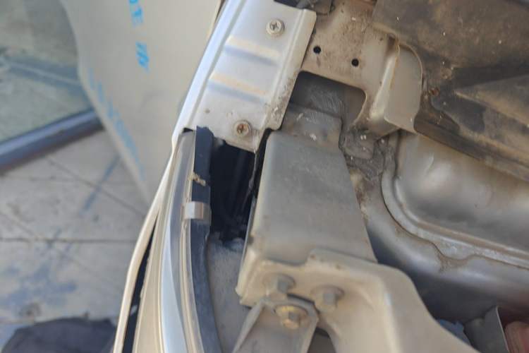 Used Karry Youyou EV  Engine Bay Right