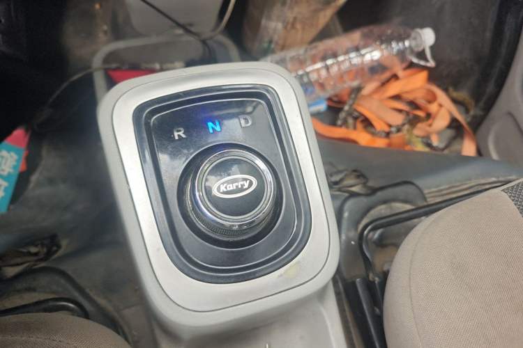 Used Karry Youyou EV 2018 40 kWh Standard Version Gear Lever
