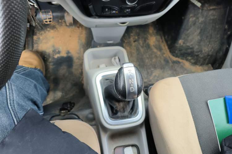 Used Karry Youyou EV 2018 34 kWh Standard Version Gear Lever