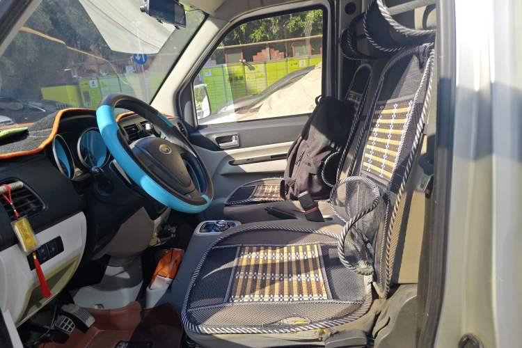 Used Karry Youyou EV 2018 34 kWh Standard Version Left Front Seat