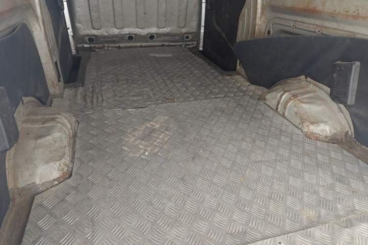 Used Karry Youyou EV  Trunk