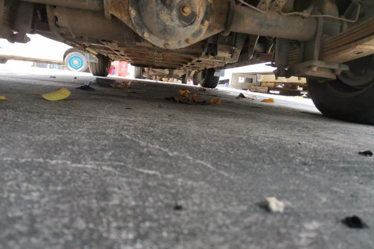 Used Karry Youyou EV 2019 Revised Version Comfortable Type SQR5032 Chassis Rear