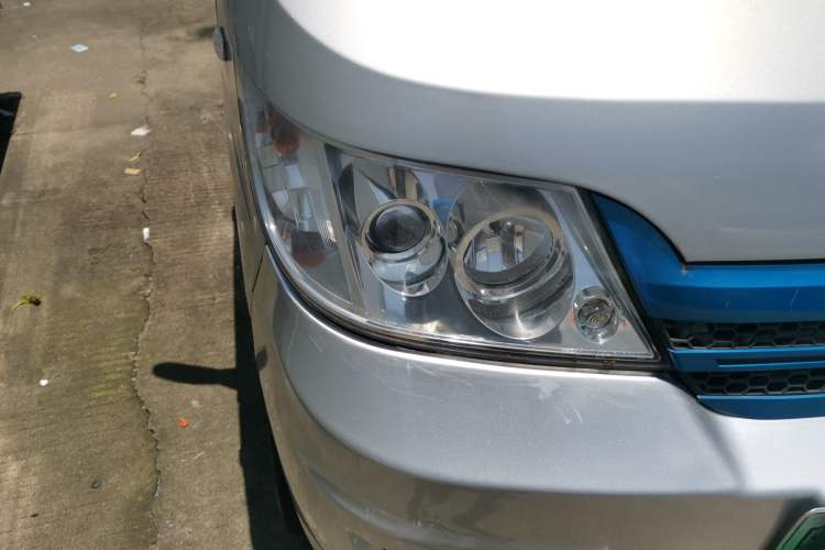 Used Karry Youyou EV 2019 Revised Version Comfortable Type SQR5032 Right Front Headlight