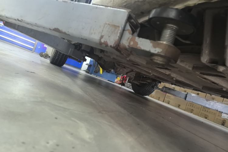 Used Karry Youyou EV 2019 Revised Version Comfortable Type SQR5032 Chassis Front Right