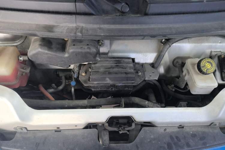 Used Karry Youyou EV 2019 Revised Version Comfortable Type SQR5032 Engine Bay