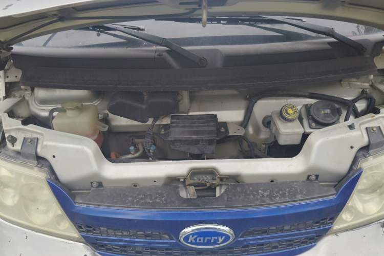 Used Karry Youyou EV 2019 Revised Version Comfortable Type SQR5032 Engine Bay