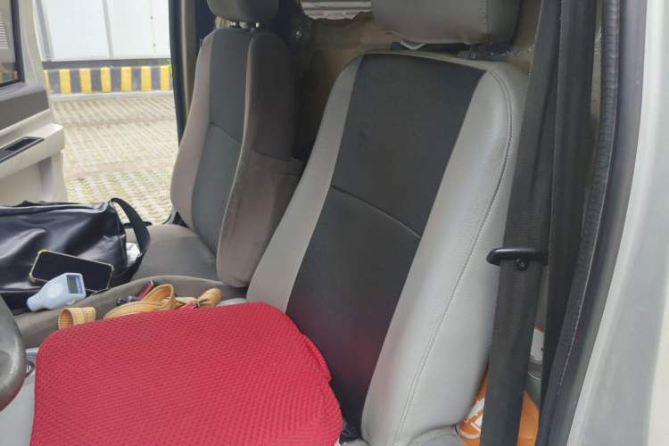 Used Karry Youyou EV 2019 Revised Version Comfortable Type SQR5032 Left Rear Seat