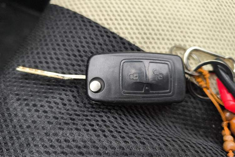 Used Karry Youyou EV 2019 Revised Version Comfortable Type SQR5032 Vehicle Key