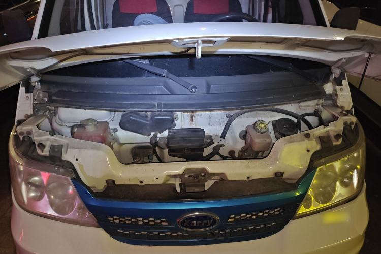 Used Karry Youyou EV 2019 Revised Version Comfortable Type SQR5032 Engine Bay