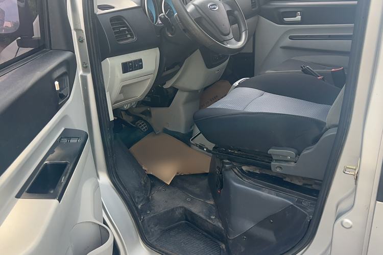 Used Karry Youyou EV 2020 Van Model SQR5037 Interior 1