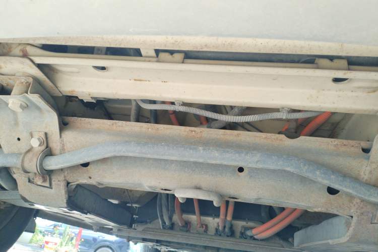 Used Karry Youyou EV 2021 Van Model SQR5037 Chassis Front