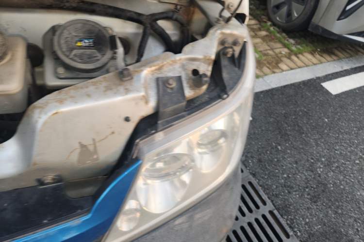 Used Karry Youyou EV 2021 Van Model SQR5037 Engine Bay Left