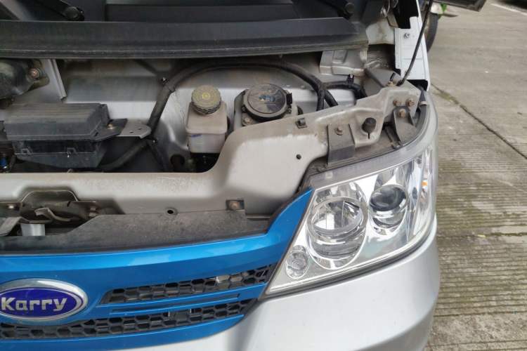 Used Karry Youyou EV 2021 Van Model SQR5037 Engine Bay Left