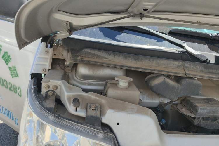 Used Karry Youyou EV 2021 Van Model SQR5037 Engine Bay Right