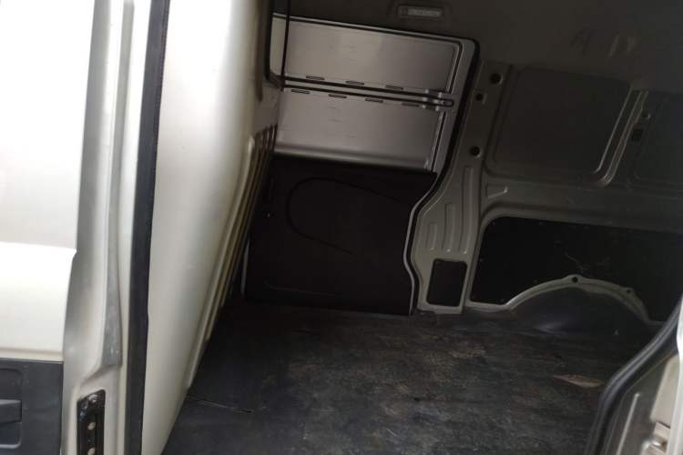 Used Karry Youyou EV 2021 Van Model SQR5037 Left Rear Seat