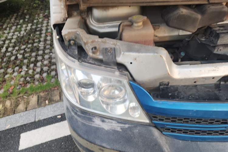 Used Karry Youyou EV 2021 Van Model SQR5037 Right Front Headlight
