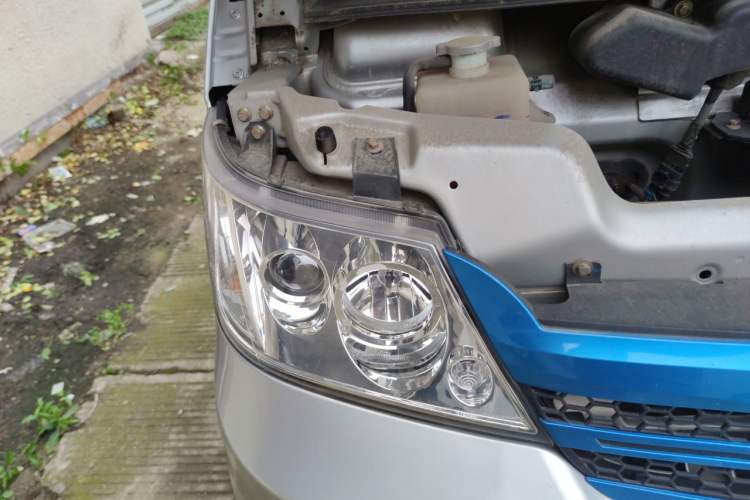 Used Karry Youyou EV 2021 Van Model SQR5037 Right Front Headlight