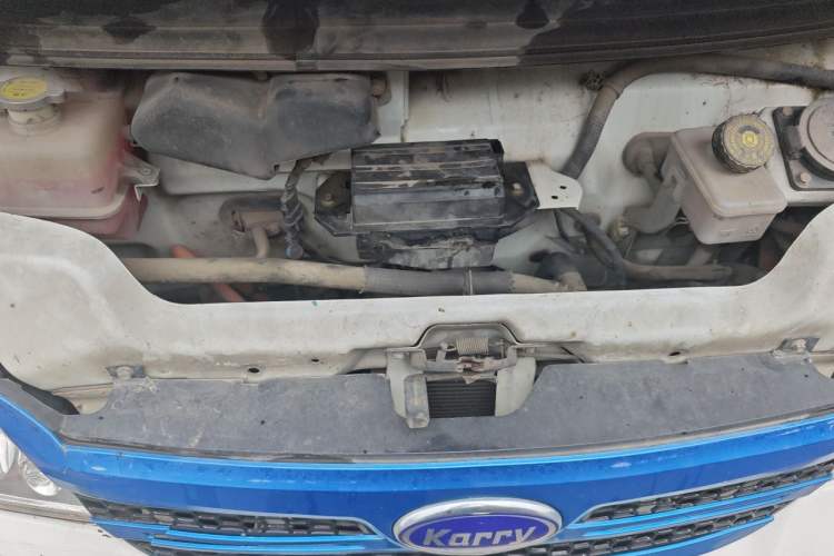 Used Karry Youyou EV 2021 Van Model SQR5037 Engine Bay