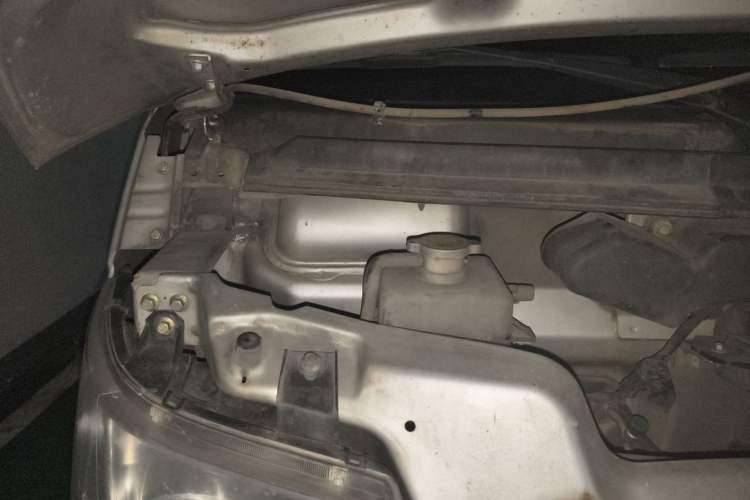 Used Karry Youyou EV 2021 Van Model SQR5037 Engine Bay Right