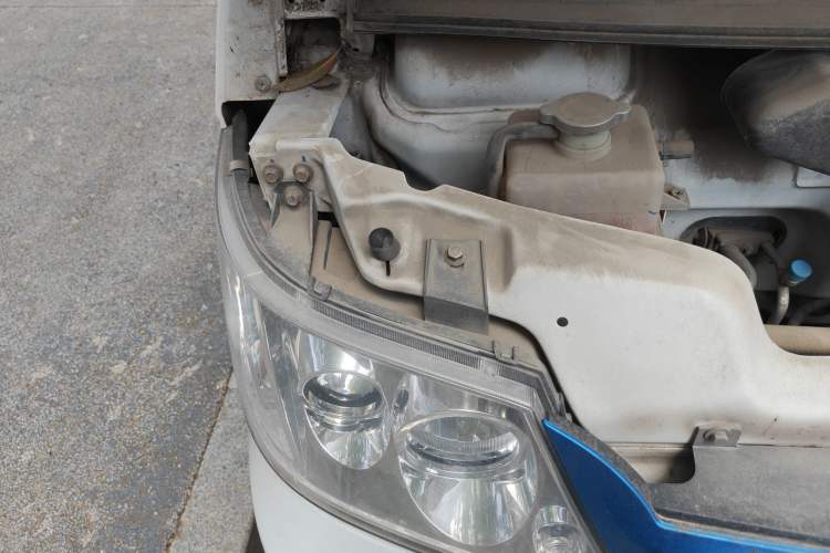 Used Karry Youyou EV 2021 Van Model SQR5037 Engine Bay Right