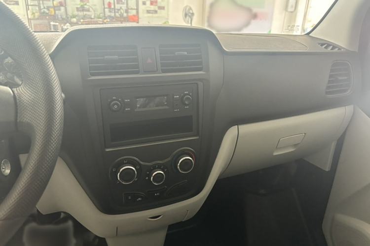 Used Karry Youyou EV 2021 Van Model SQR5037 Interior 2