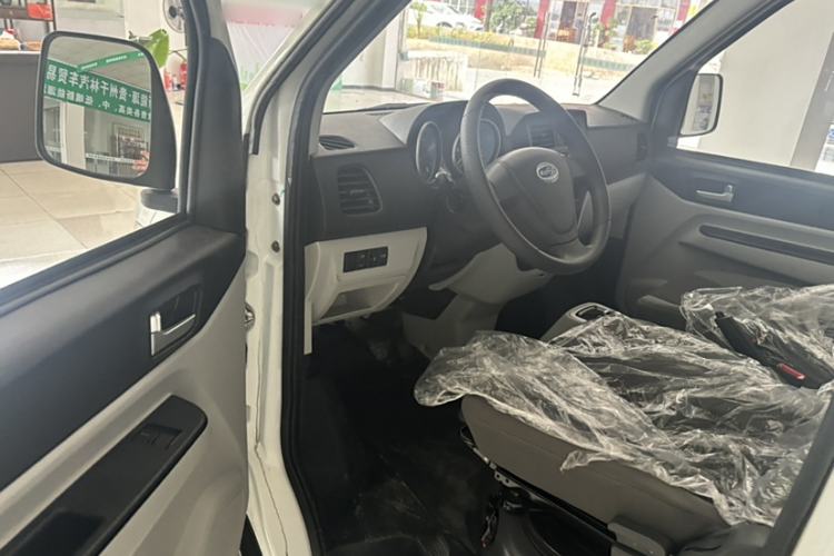 Used Karry Youyou EV 2021 Van Model SQR5037 Interior 5