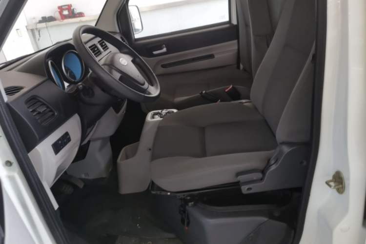 Used Karry Youyou EV 2021 Van Model SQR5037 Left Front Seat