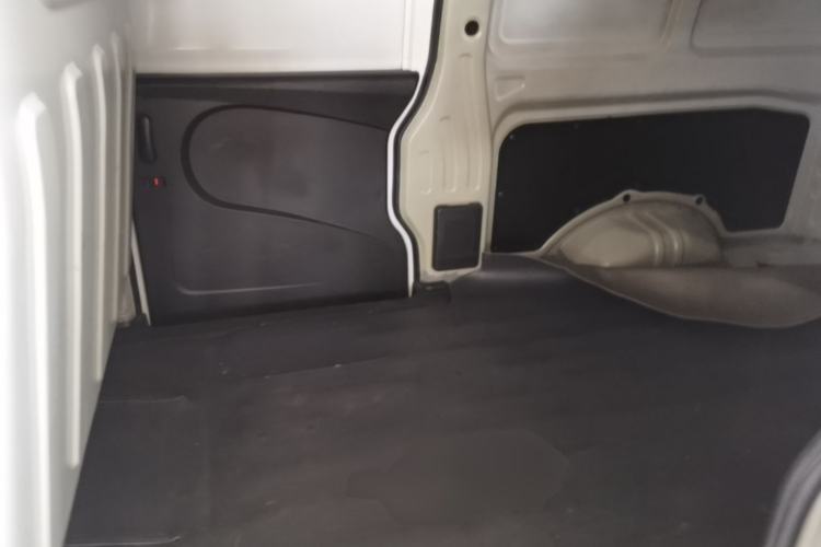 Used Karry Youyou EV 2021 Van Model SQR5037 Left Rear Seat